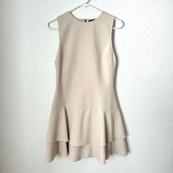 Alice + Olivia Dress Women’s 6 Cream Palmira Tiered Crepe Mini Sleeveless - Picture 2 of 9